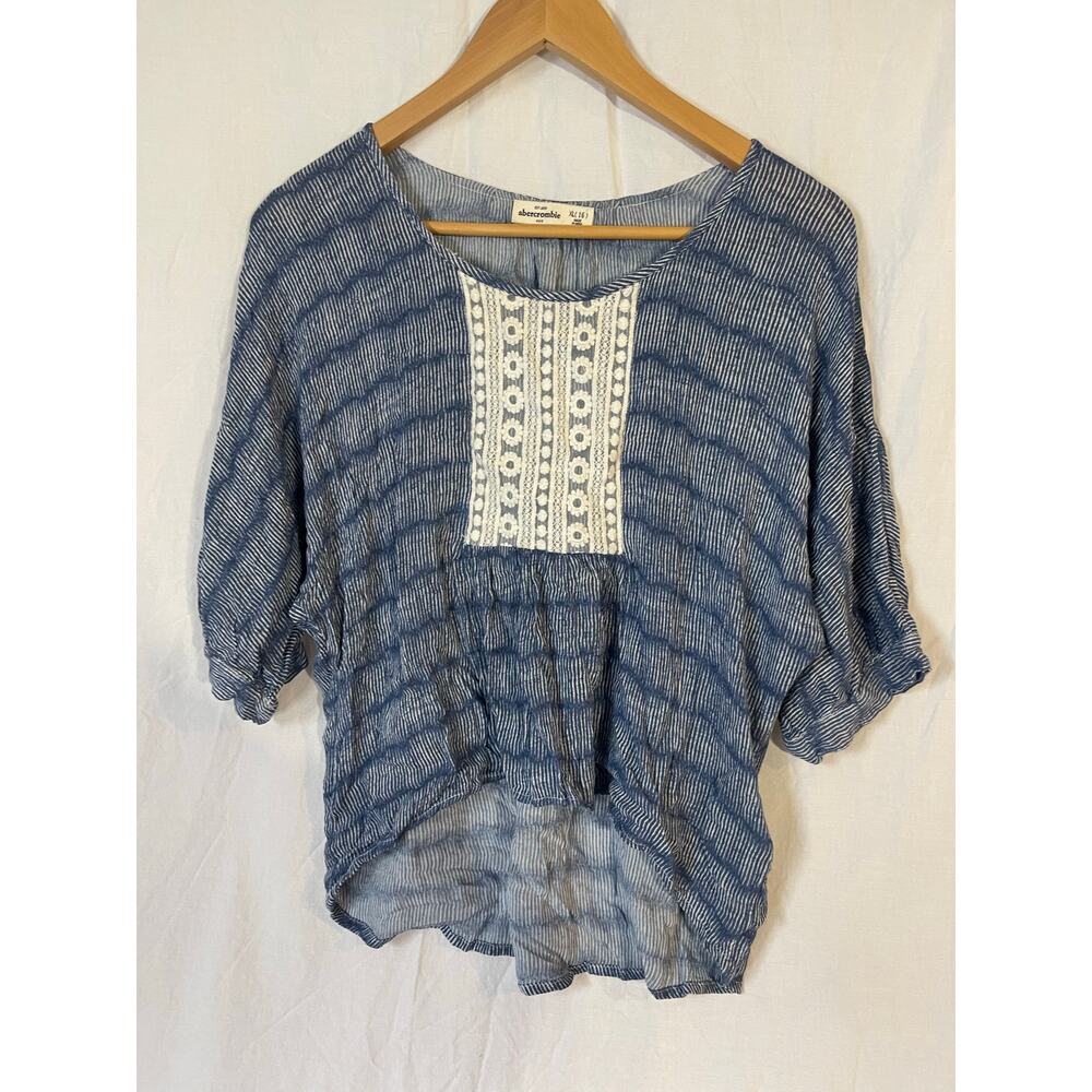 Abercrombie Kids Blue and White Striped Short Sleeve Tee